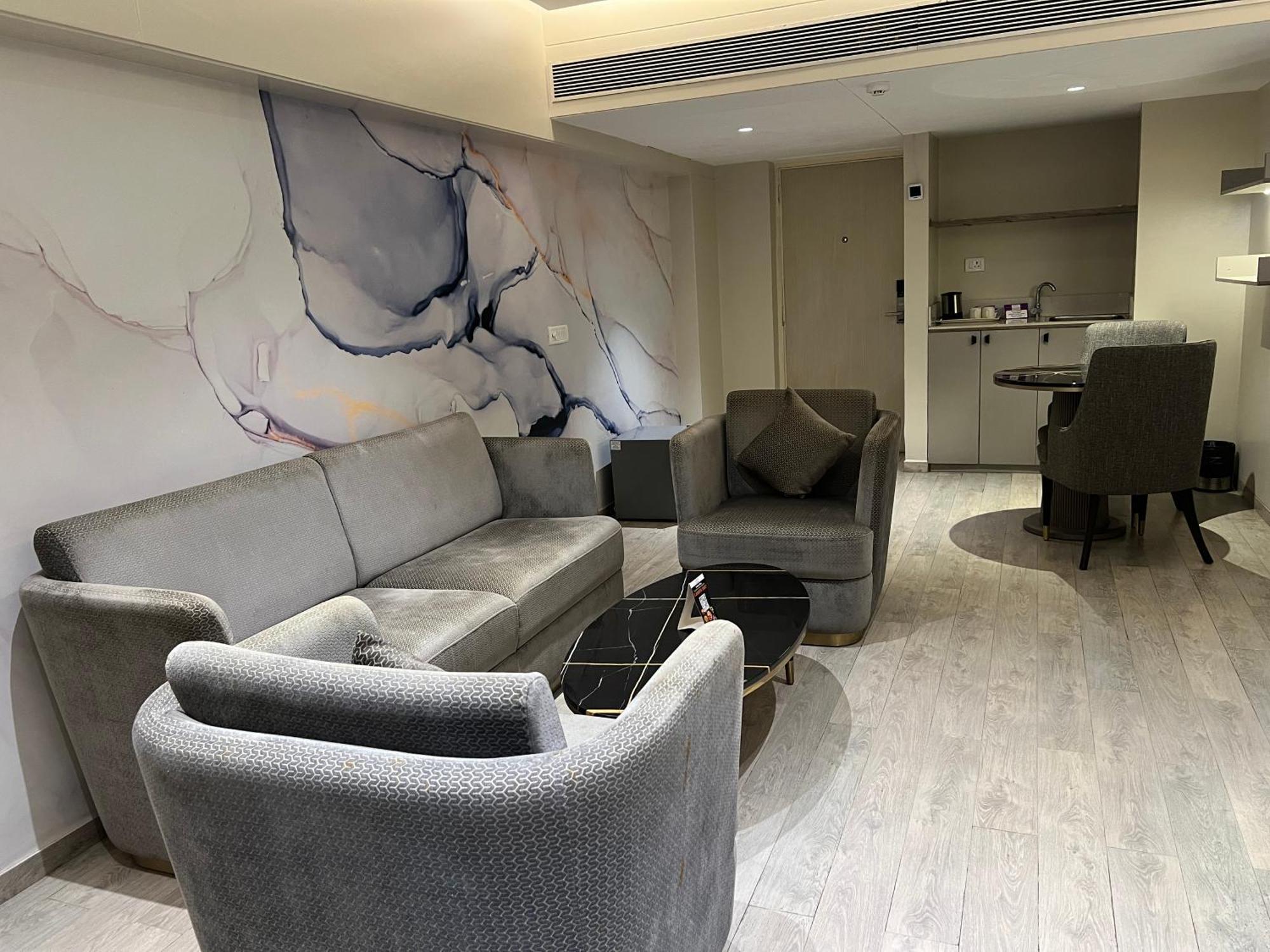 Vits Shalimar, Ankleshwar Hotell Exteriör bild