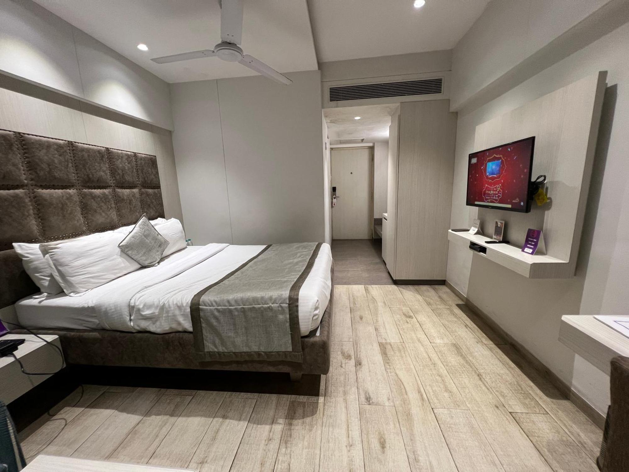 Vits Shalimar, Ankleshwar Hotell Exteriör bild