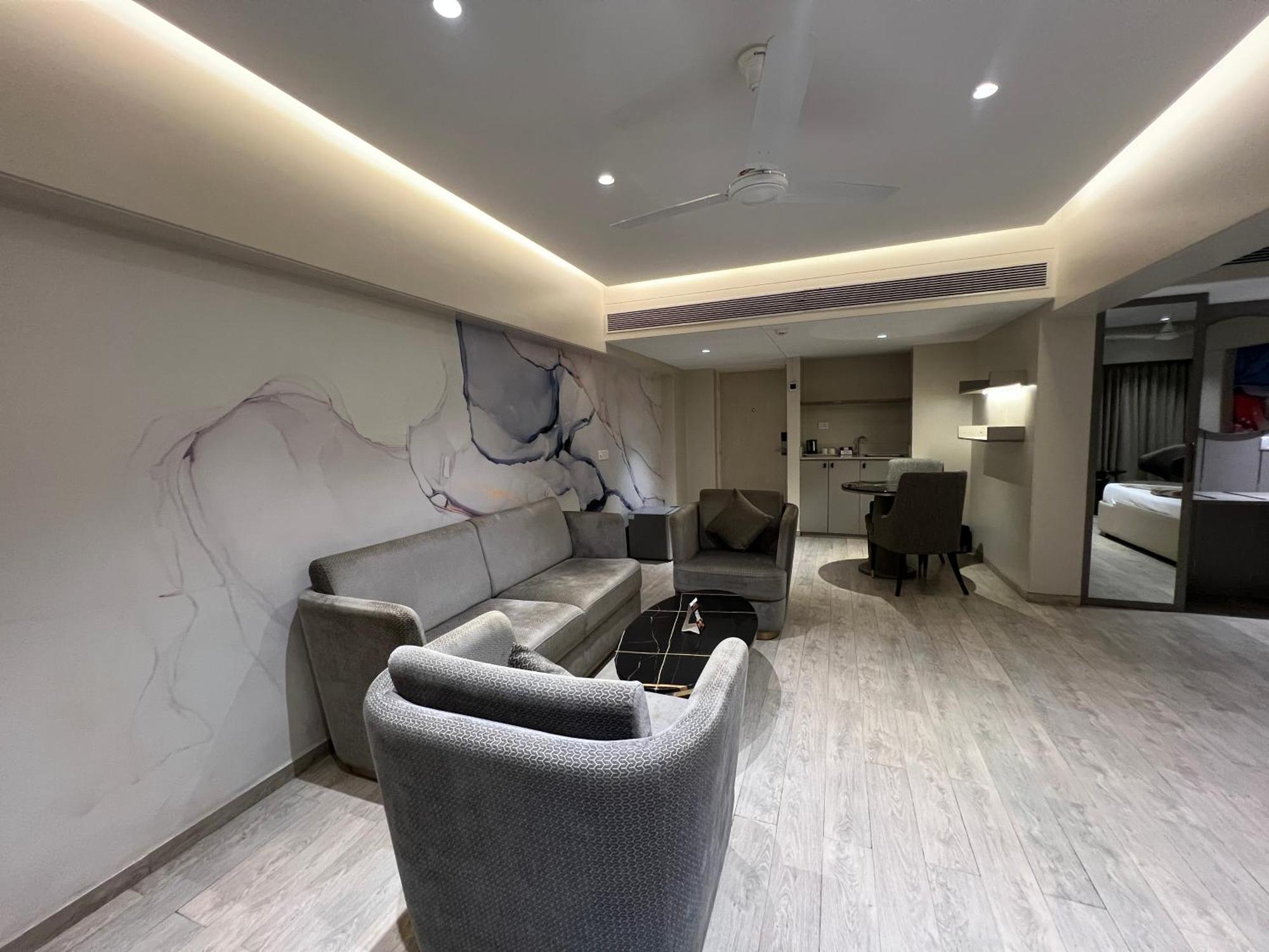 Vits Shalimar, Ankleshwar Hotell Exteriör bild