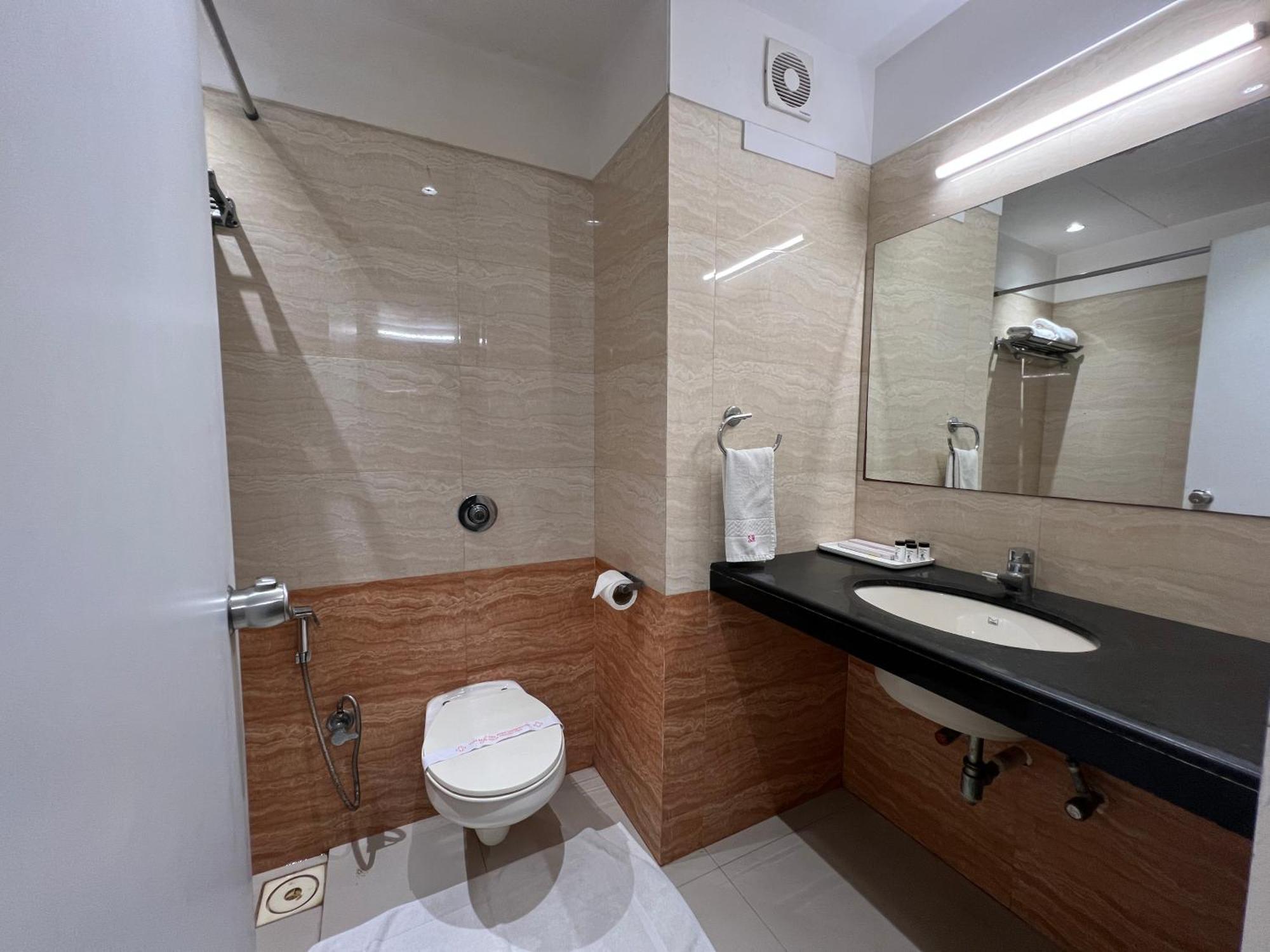 Vits Shalimar, Ankleshwar Hotell Exteriör bild